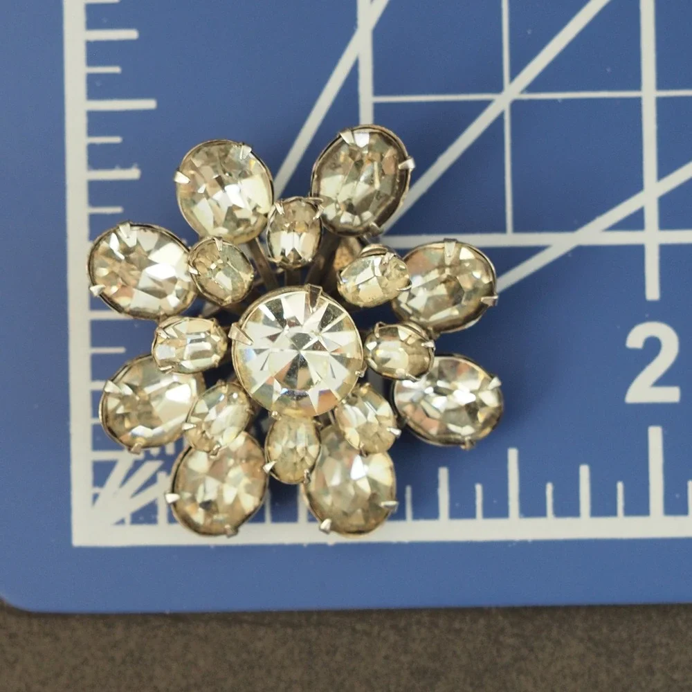 Coro Brooch Pin Flower Silver Tone Clear Rhinestone Prong Set Vintage Estate